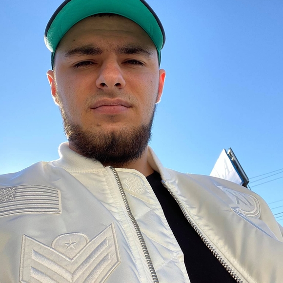 Meet your Posher, Marcel - Picture 1 of 1